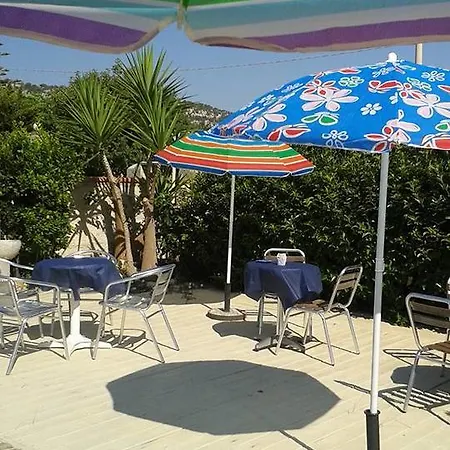 Ca'pippo Pensionat *